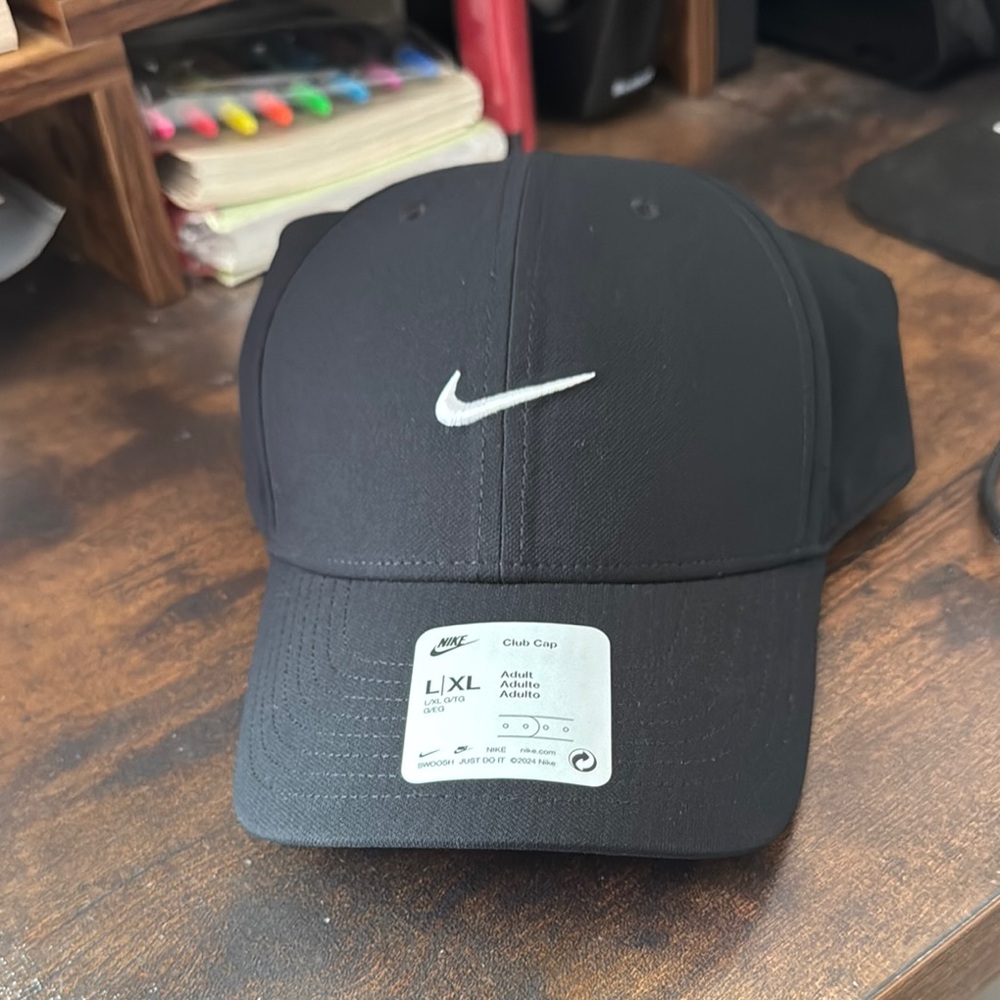 Nike Black Hat